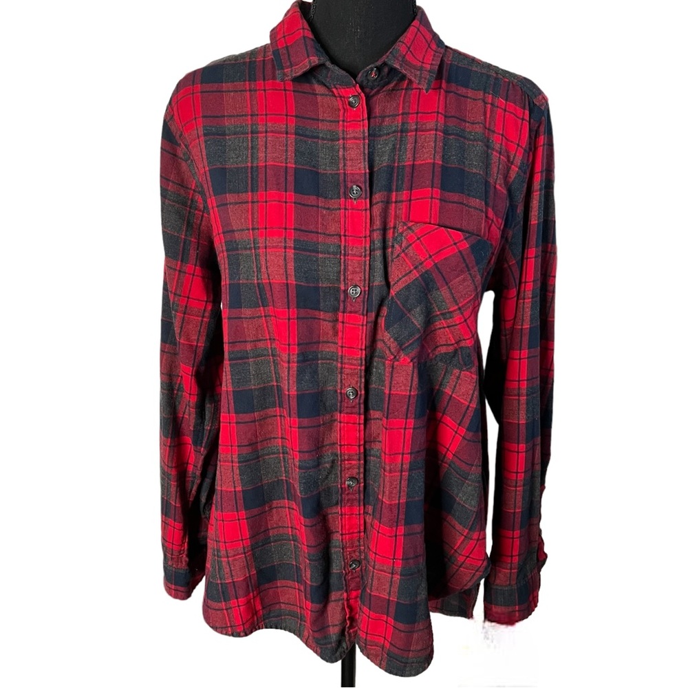 American Eagle Outfitters Boyfriend Fit Red & Black Plaid Tartan Flannel Large.